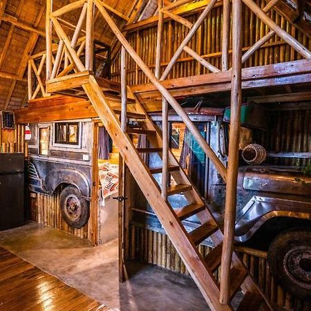 Barya Lang Villa- Native Villa With Jeepney Room エルニド エクステリア 写真