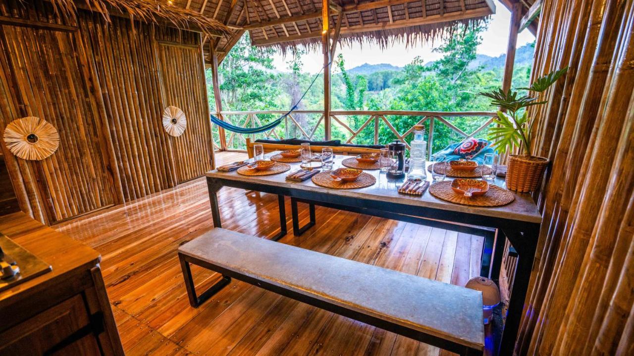 Barya Lang Villa- Native Villa With Jeepney Room エルニド エクステリア 写真