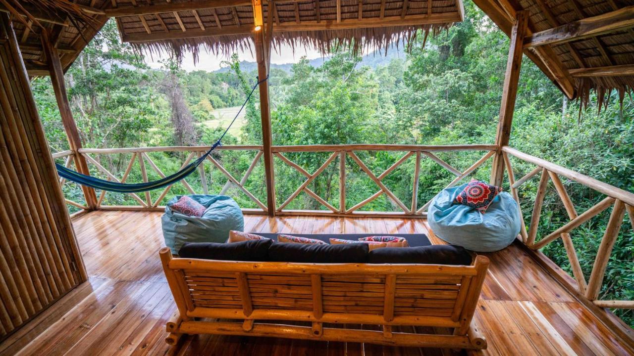 Barya Lang Villa- Native Villa With Jeepney Room エルニド エクステリア 写真