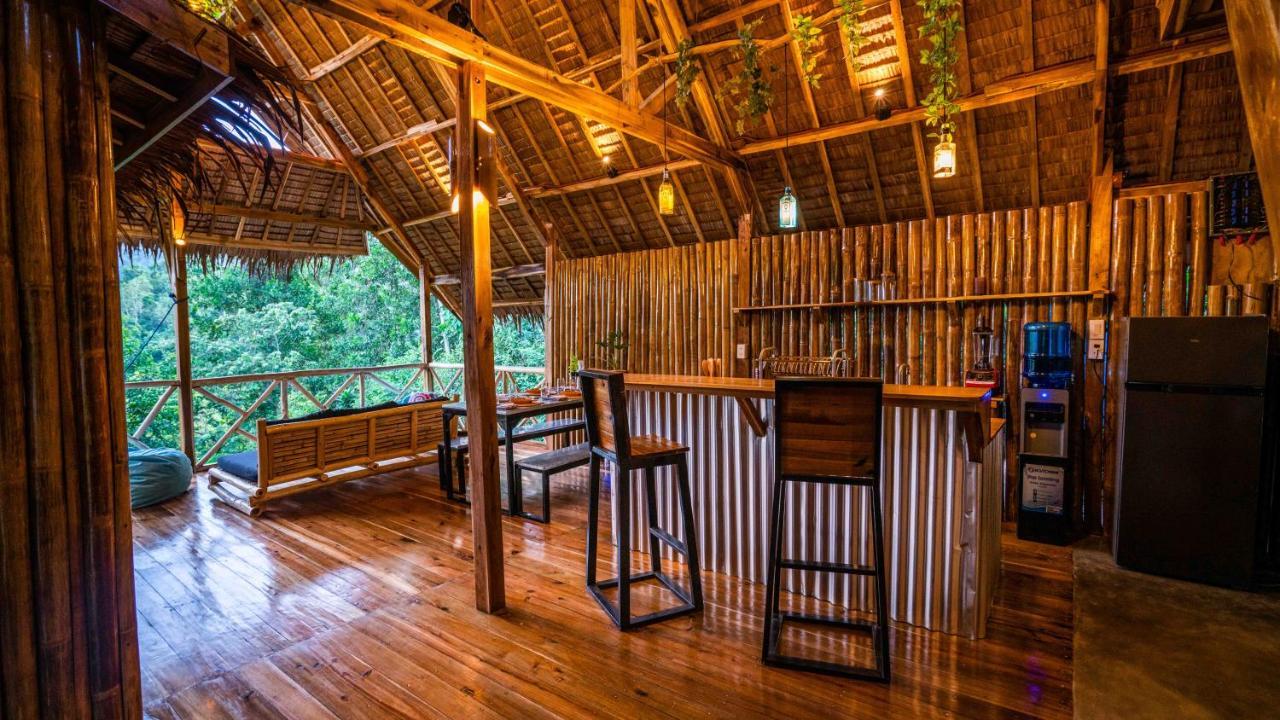 Barya Lang Villa- Native Villa With Jeepney Room エルニド エクステリア 写真